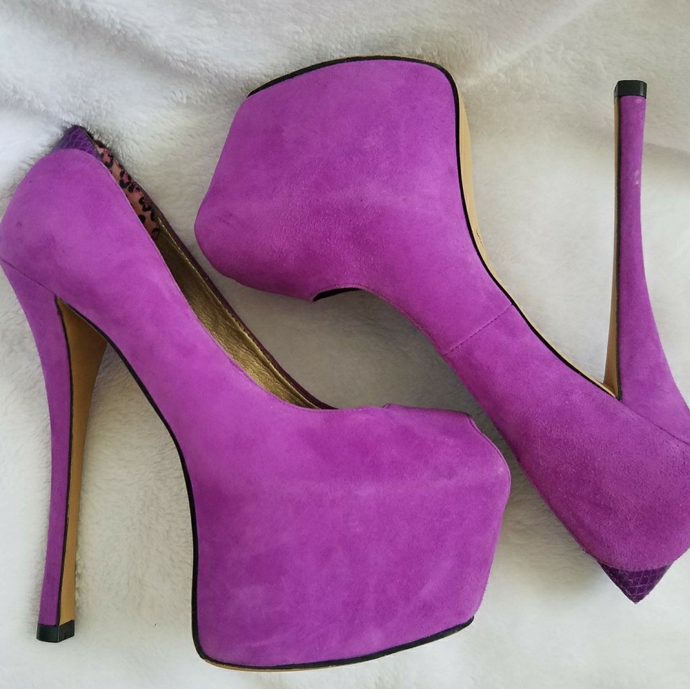 COPY - Like NEW Sam Edelman suede stilettos